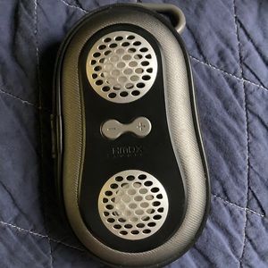 HMDX Audio G02 Speaker On The Go MP3 iPod Blk n Gray Portable BATTERIES TESTED